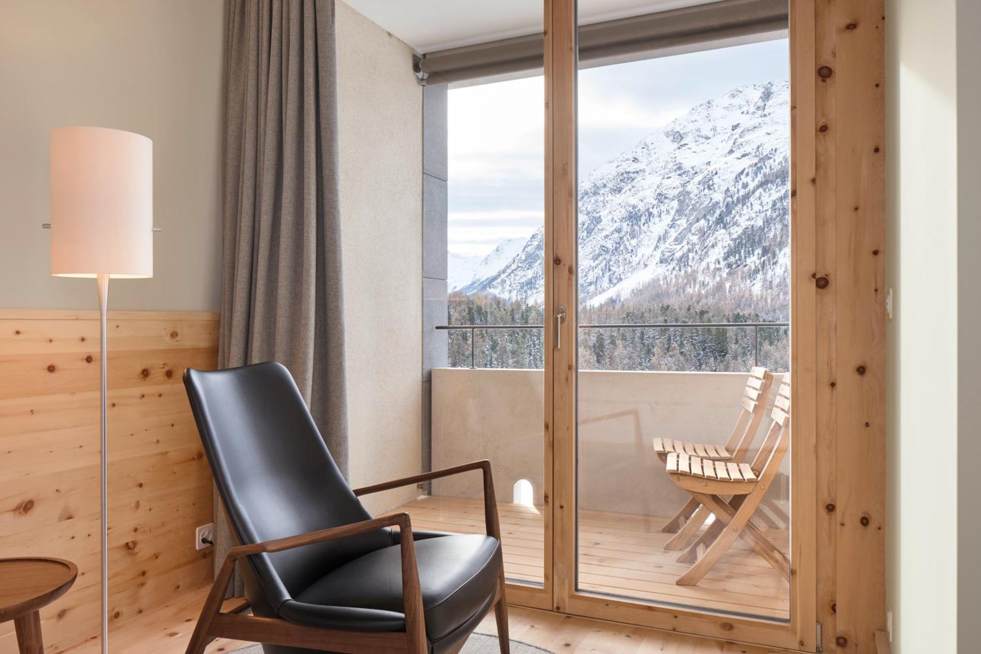 Hotel Maistra 160 Pontresina Exterior photo