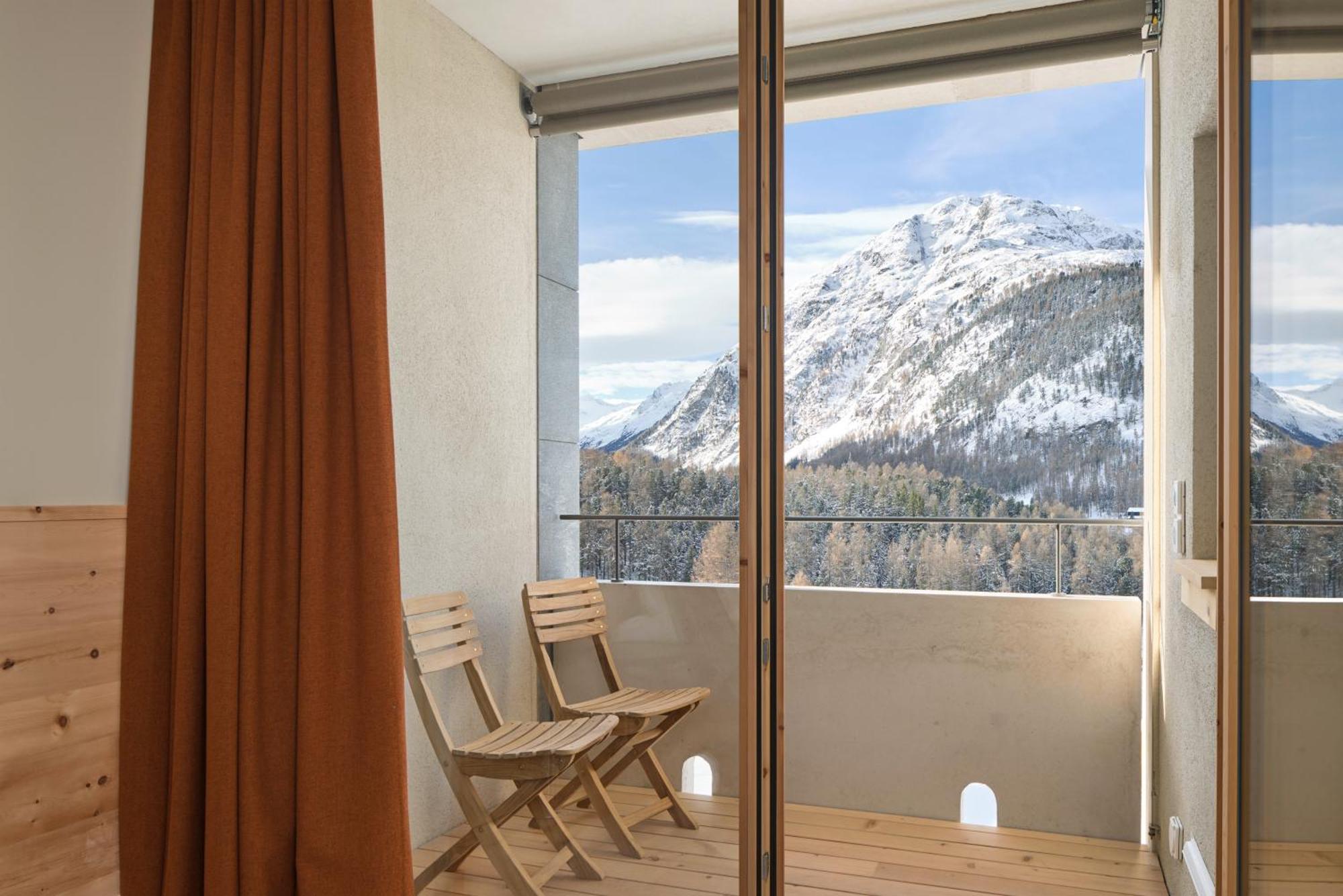 Hotel Maistra 160 Pontresina Exterior photo