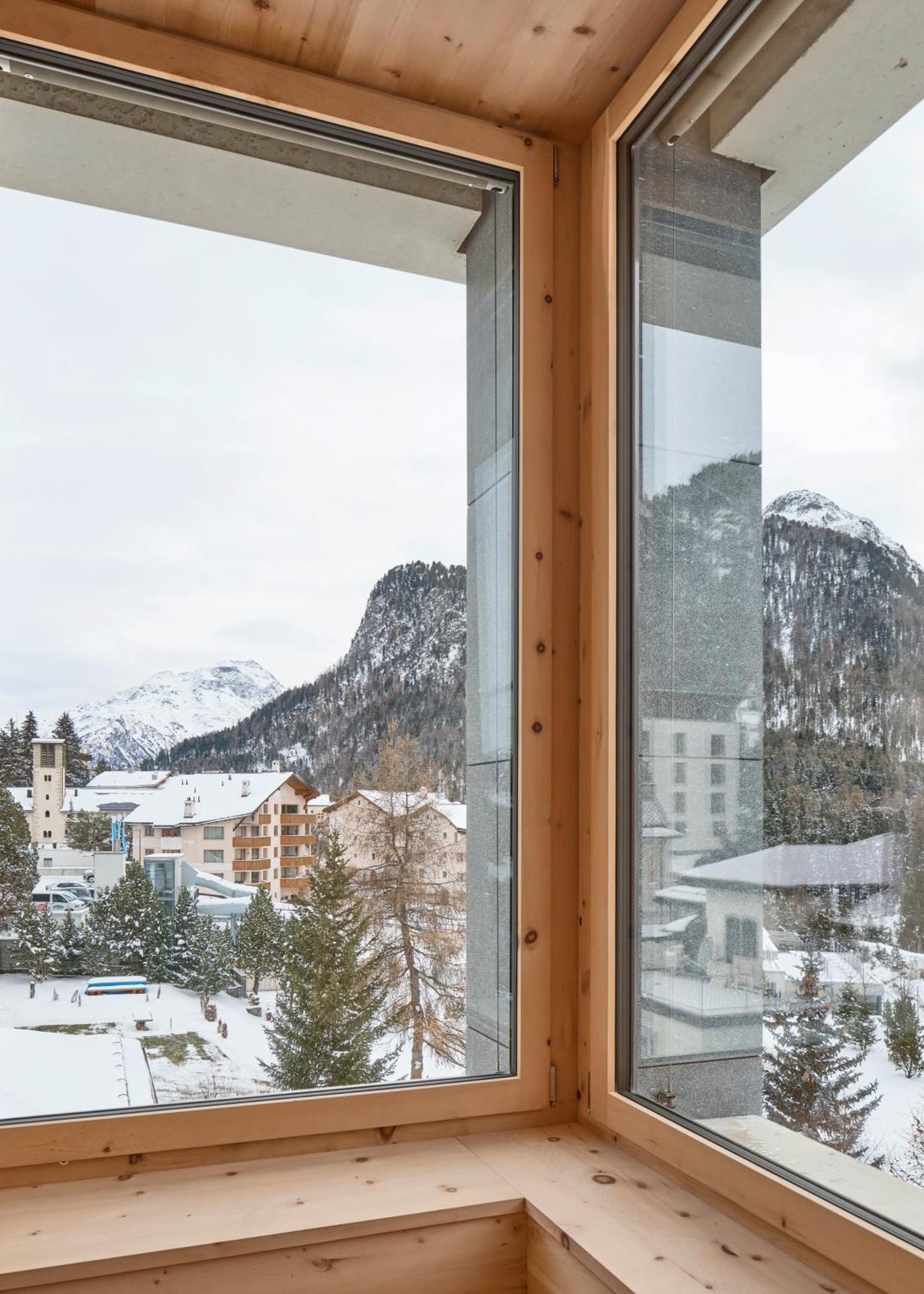 Hotel Maistra 160 Pontresina Exterior photo